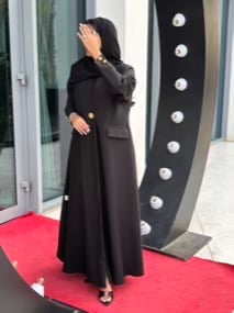 عباية بليزر