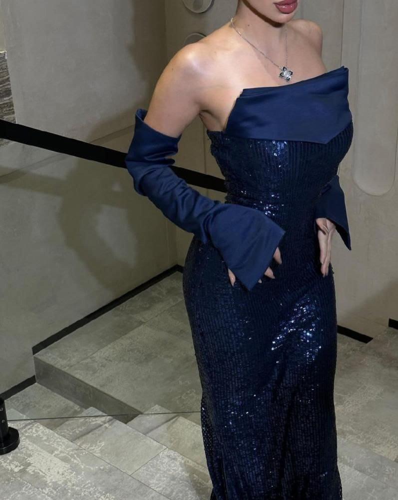 Navy blue sequin dress with a top style and separate sleeves