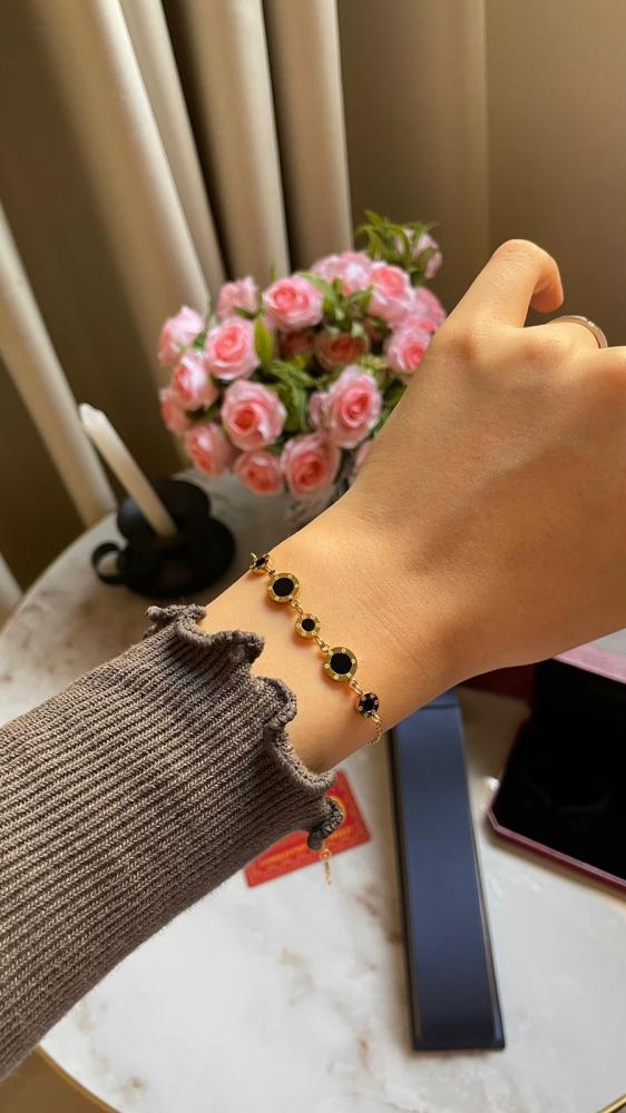 اسوارة نسائي ماركة كارتير