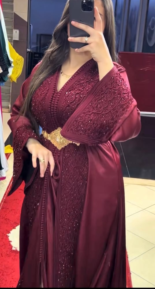 تكشيطة برغندي