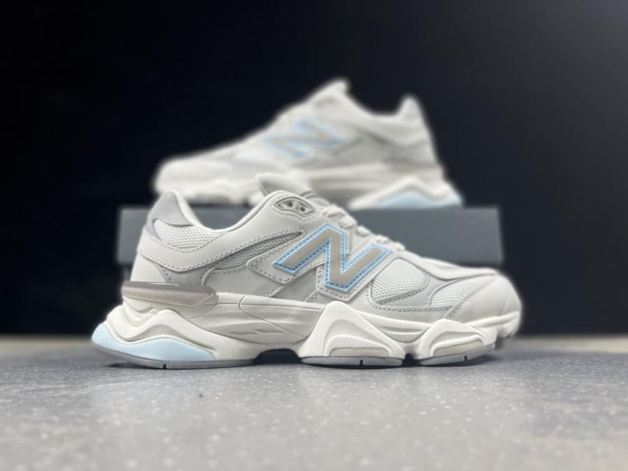 NEW BALANCE 9060