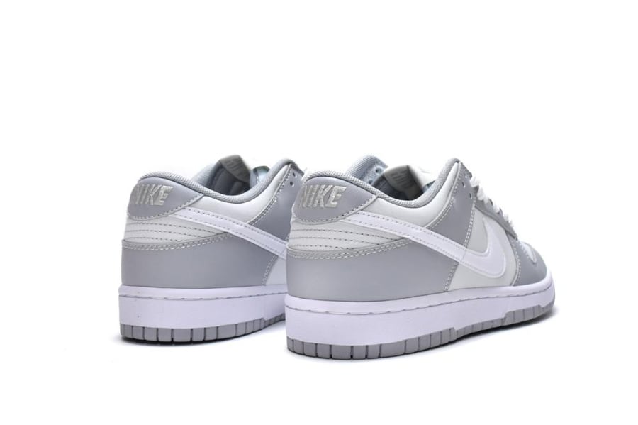 NIKE DUNK