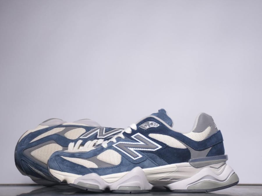 NEW BALANCE 9060
