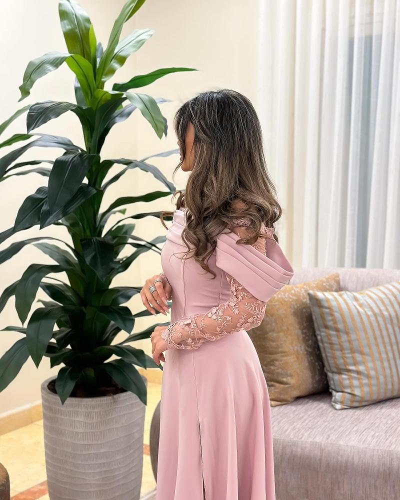 فستان سهرة باربي بأكمام دانتيل