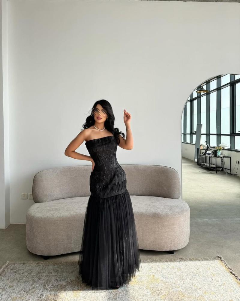 فستان سهرة أسود