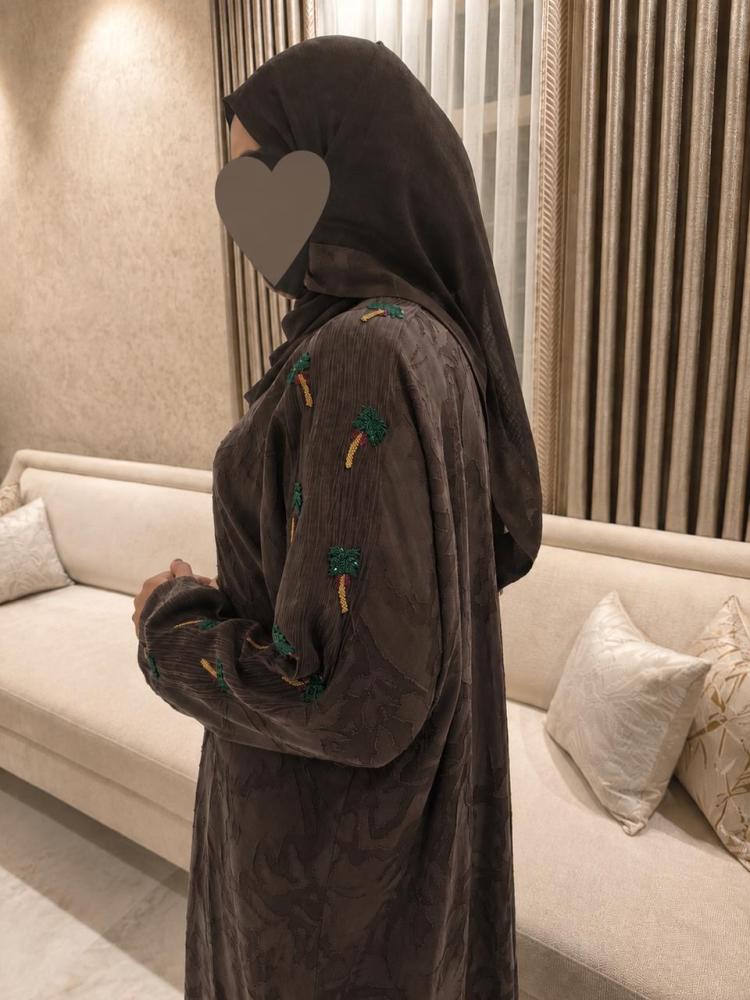 عباية أكمام النخلات