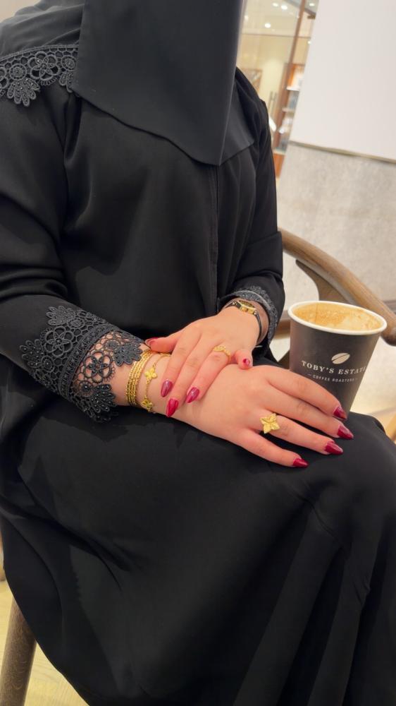 عباية ريناد