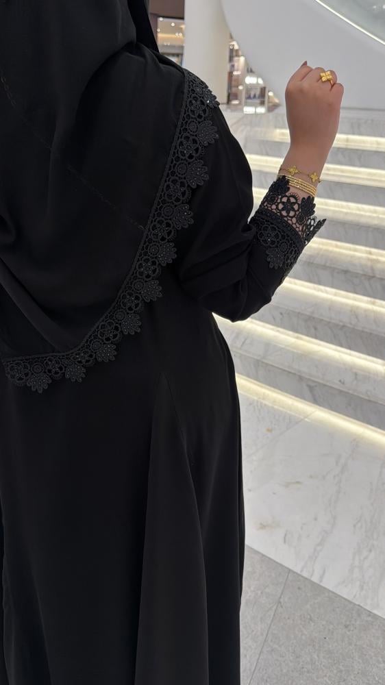 عباية ريناد
