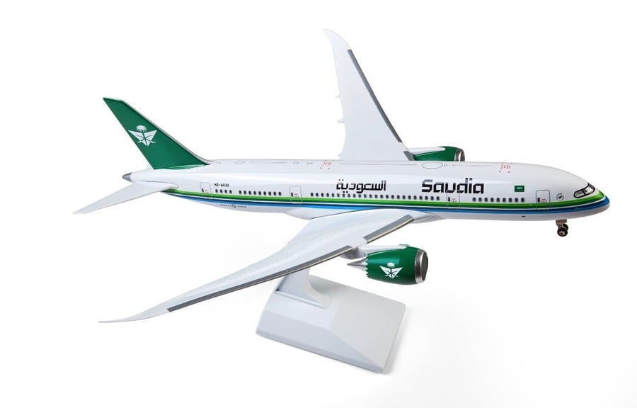 مجسم طياره 10-787 Dreamliner المضيئة خطوط السعوديه