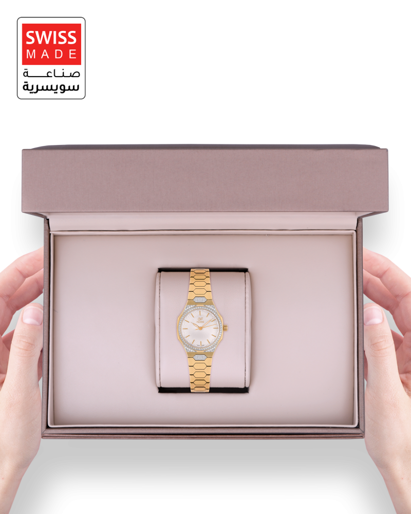ساعة الماس نسائية صناعة سويسرية ماركة جي اف فيرري ذهبي مينا ابيض GFGPW6017L