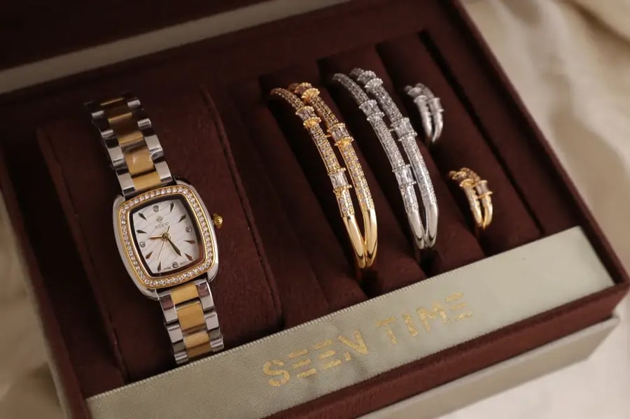 طقم ساعة نسائية SEEN TIME مستطيلة لونين بميناء أبيض