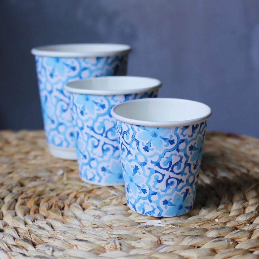 Paper cups - Ramadan decoration theme
