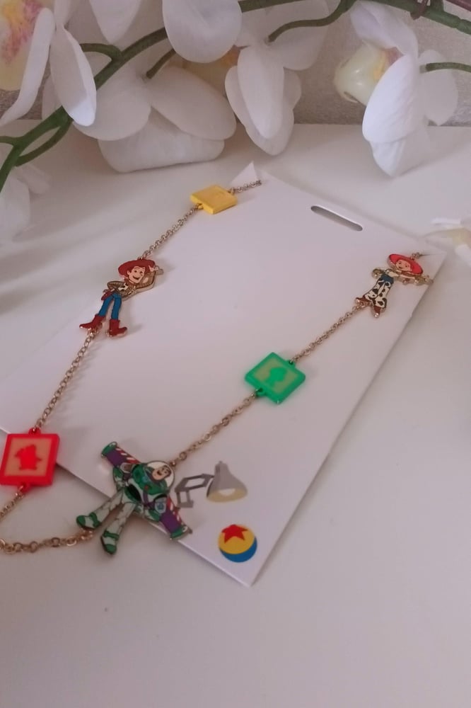 Twi Story necklace