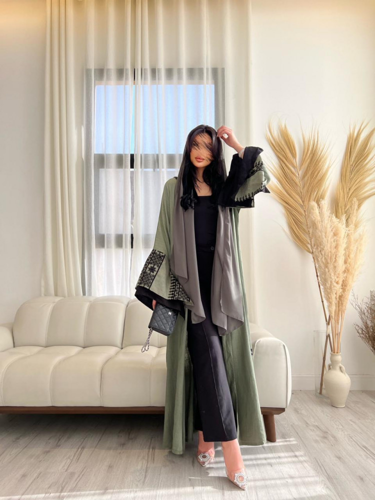 A32