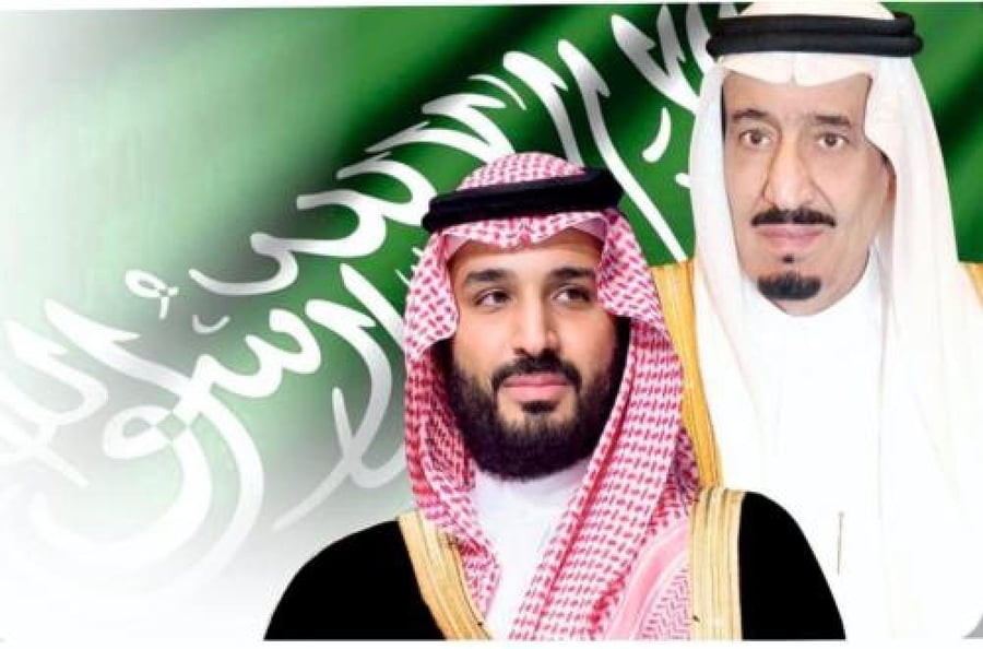 صورة تركب على الزجاج الأمامي أو الزجاج الخلفي