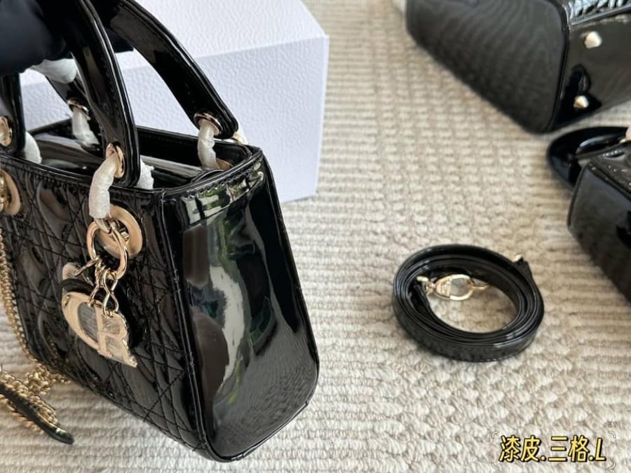 شنطة يد ليدي ديور ماستر lady Dior