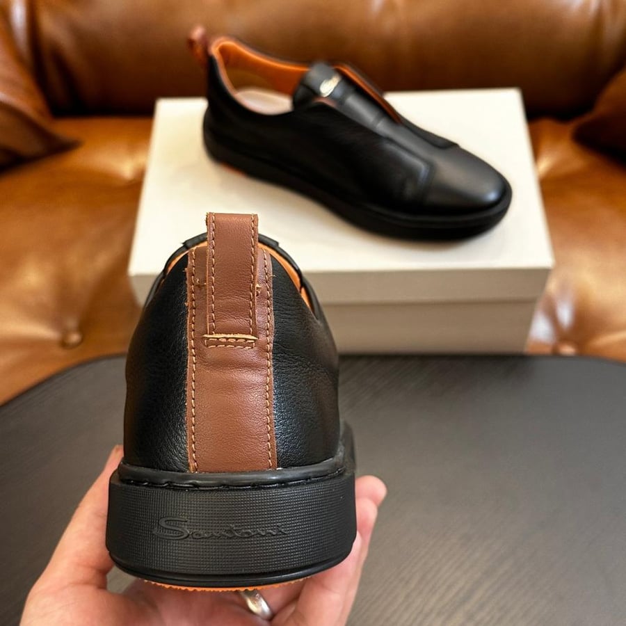 Men's shoe brand Santoni genuine leather including the box
