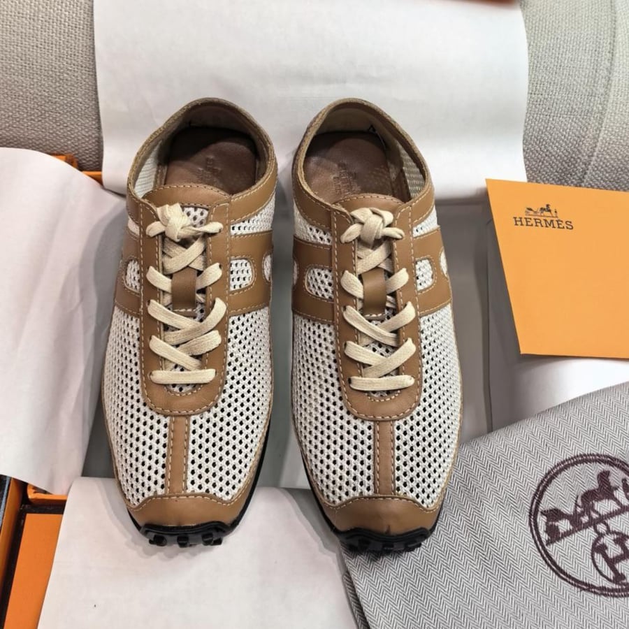 Snickers Hermès women's master