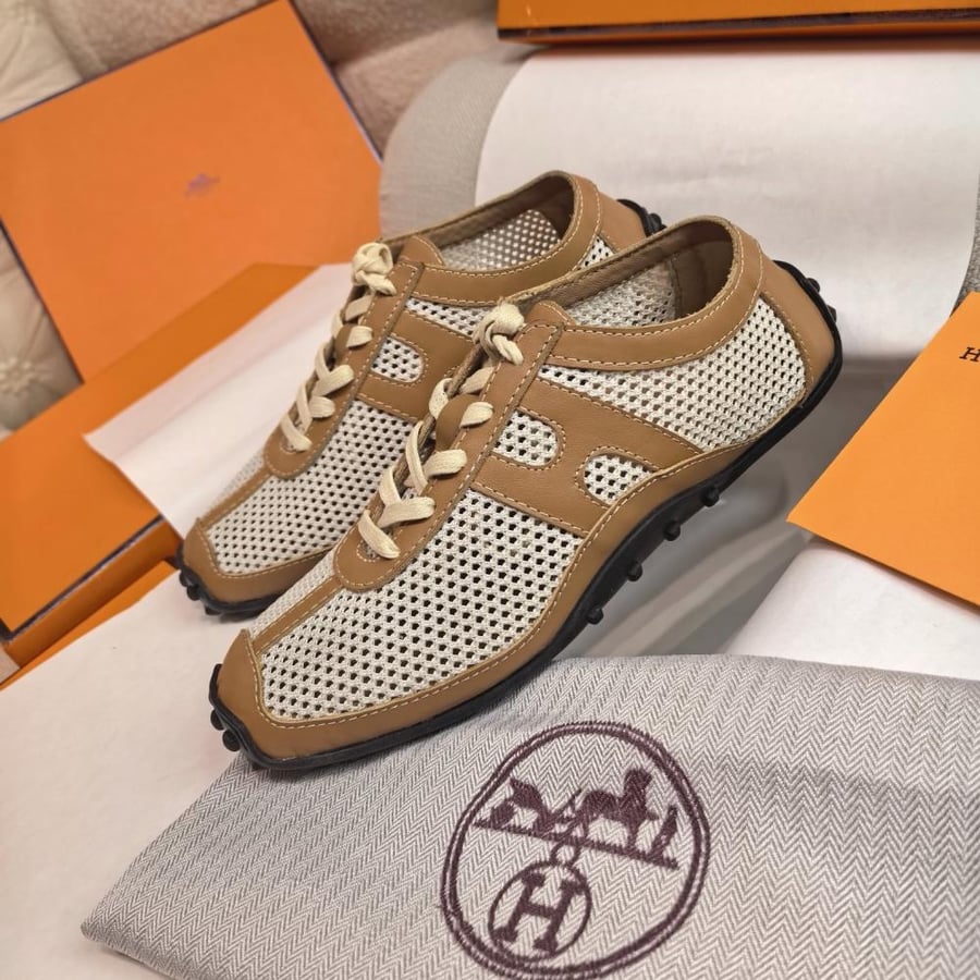 Snickers Hermès women's master