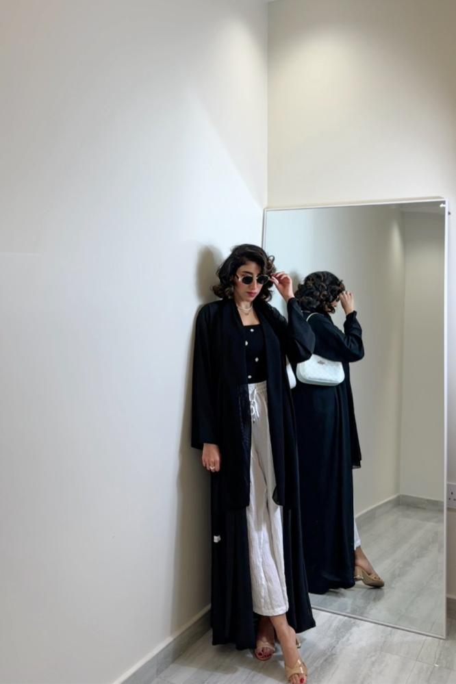 ٍRoyal Black Abaya - عباءة الأسود الملكي