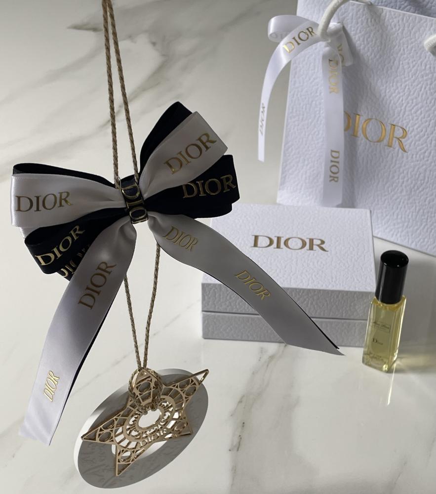 تعليقة ميس ديور مع العطر