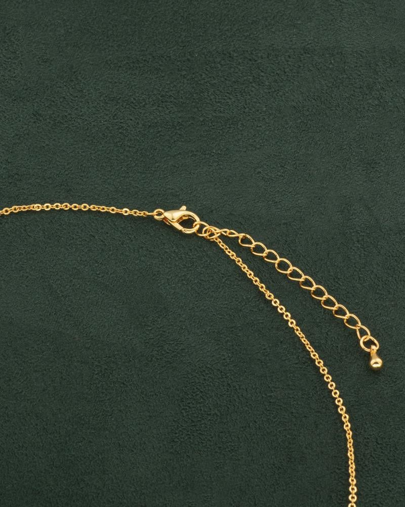 Gold-Tone Intertwined Circle Pendant Necklace for Women – Diamond-Style