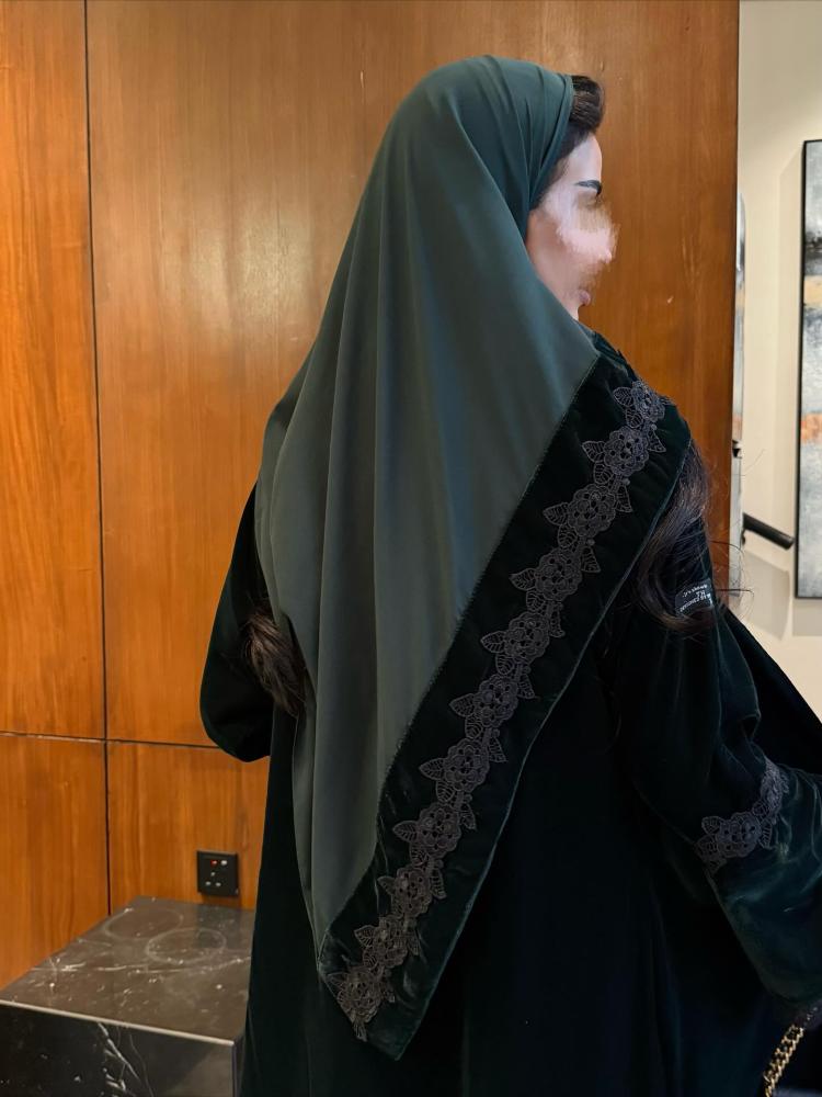عباية مخمل كن دنيتل فرنسي