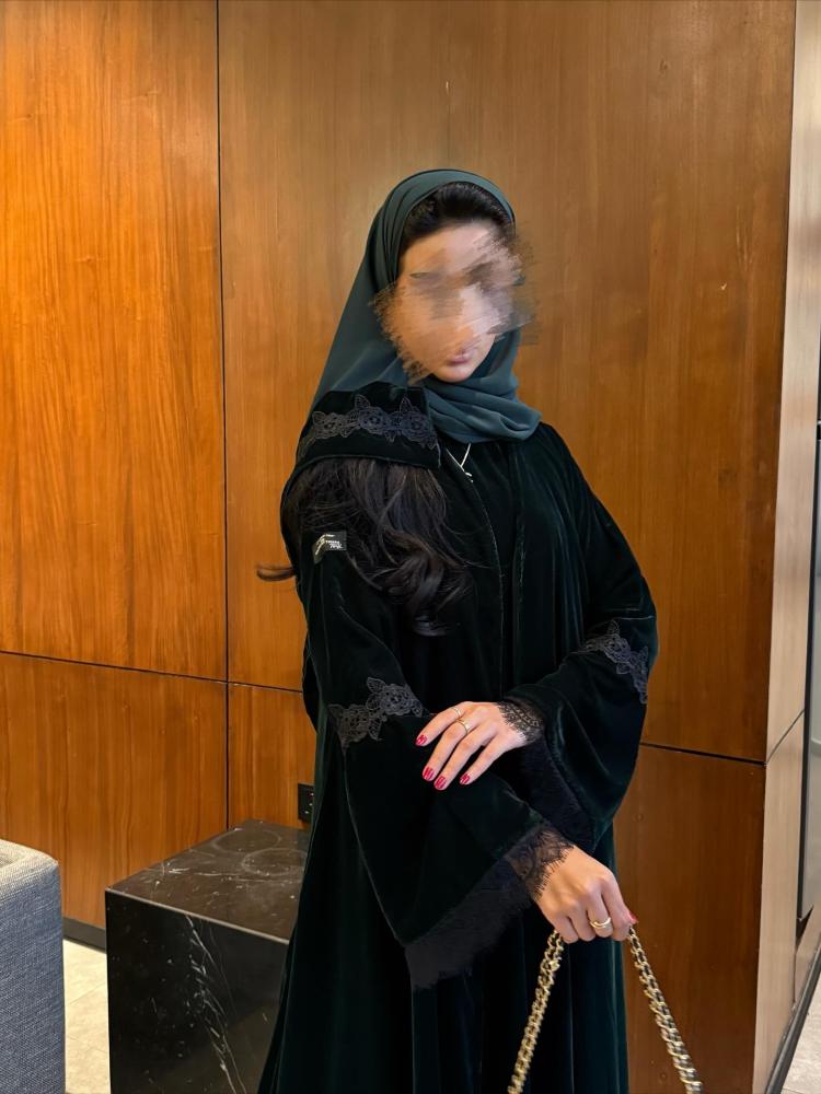 عباية مخمل كن دنيتل فرنسي