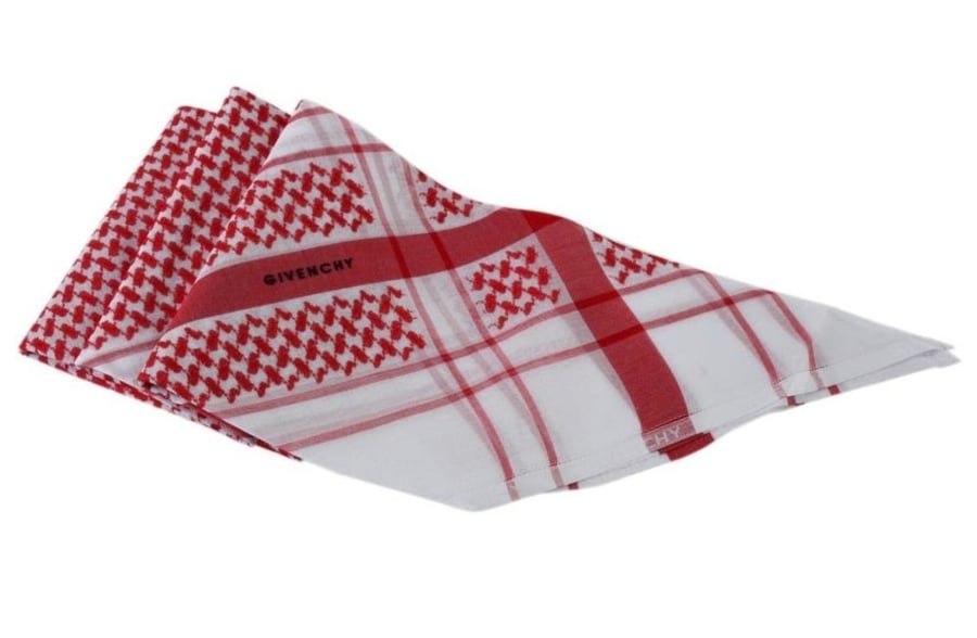 شماغ دانهيل أحمر 2026
