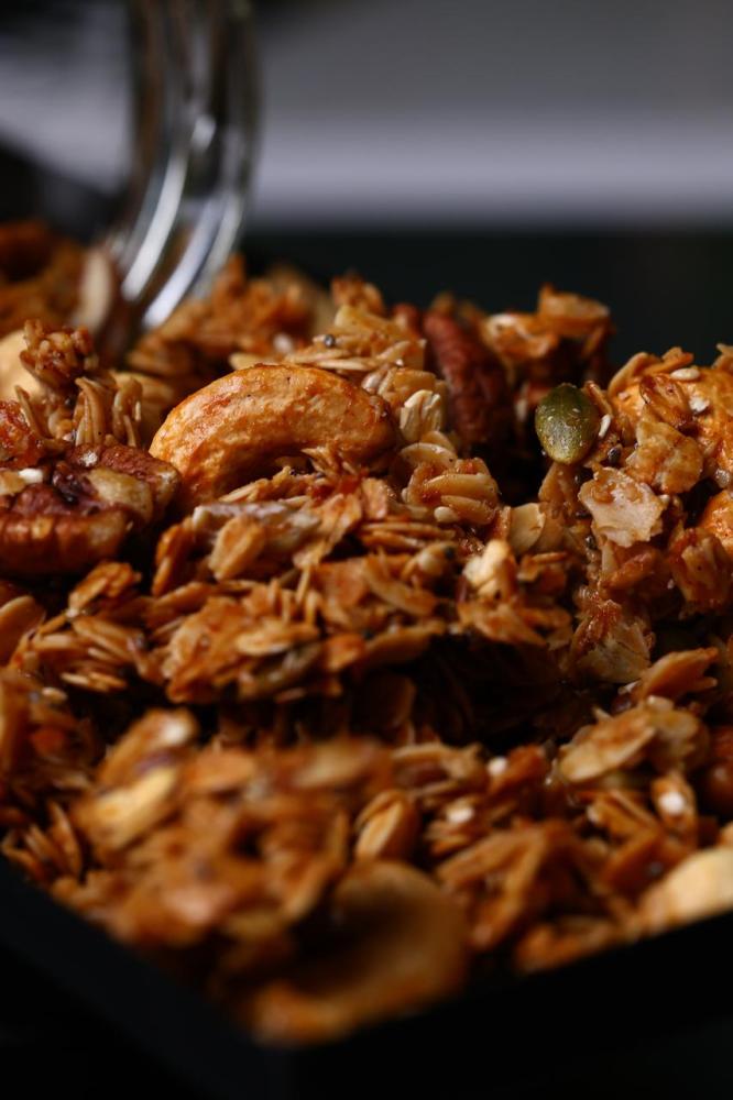 Granola with cashew - box