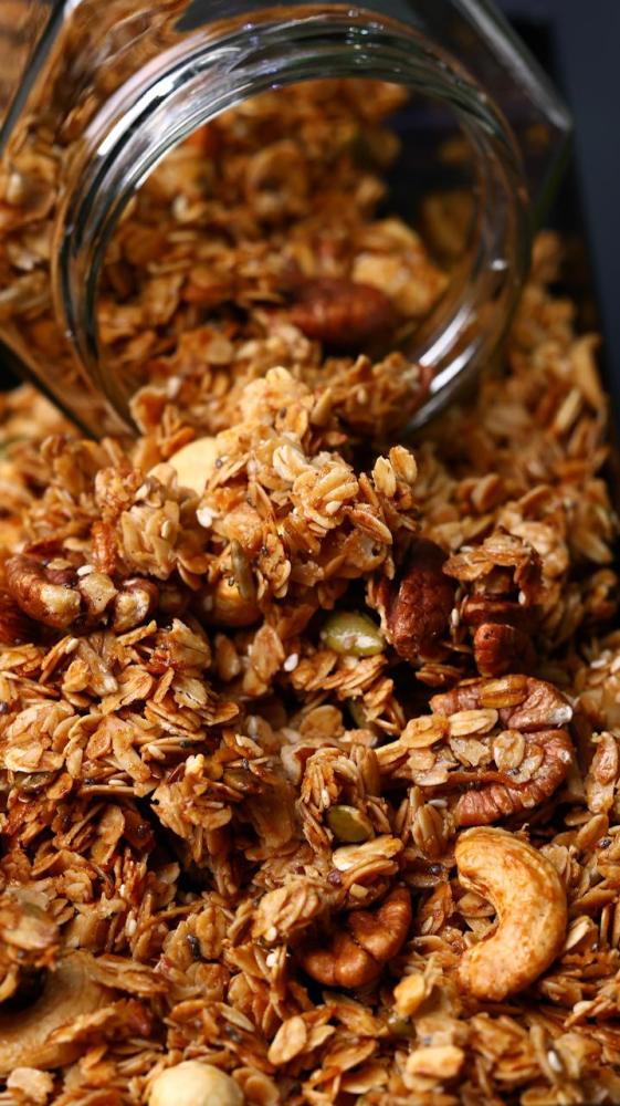 Granola with cashew - box