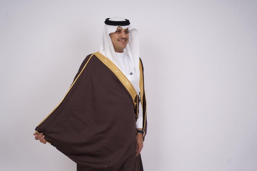 باقة بشوت الديوان الربيعي - بني شوكولاتة غامق