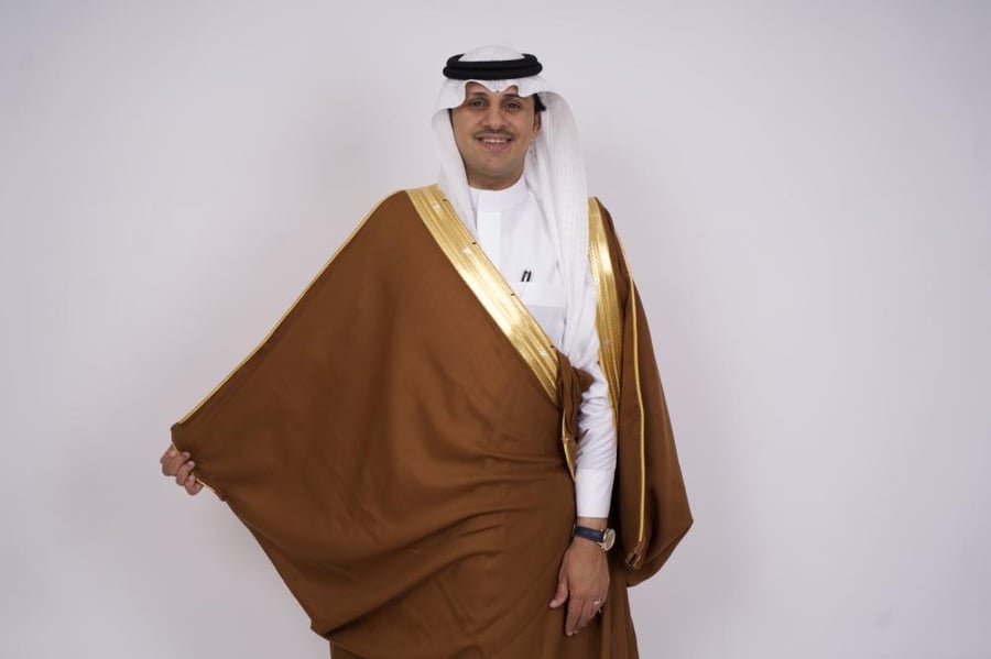 باقة بشوت الديوان الربيعي - بني فاتح عسلي