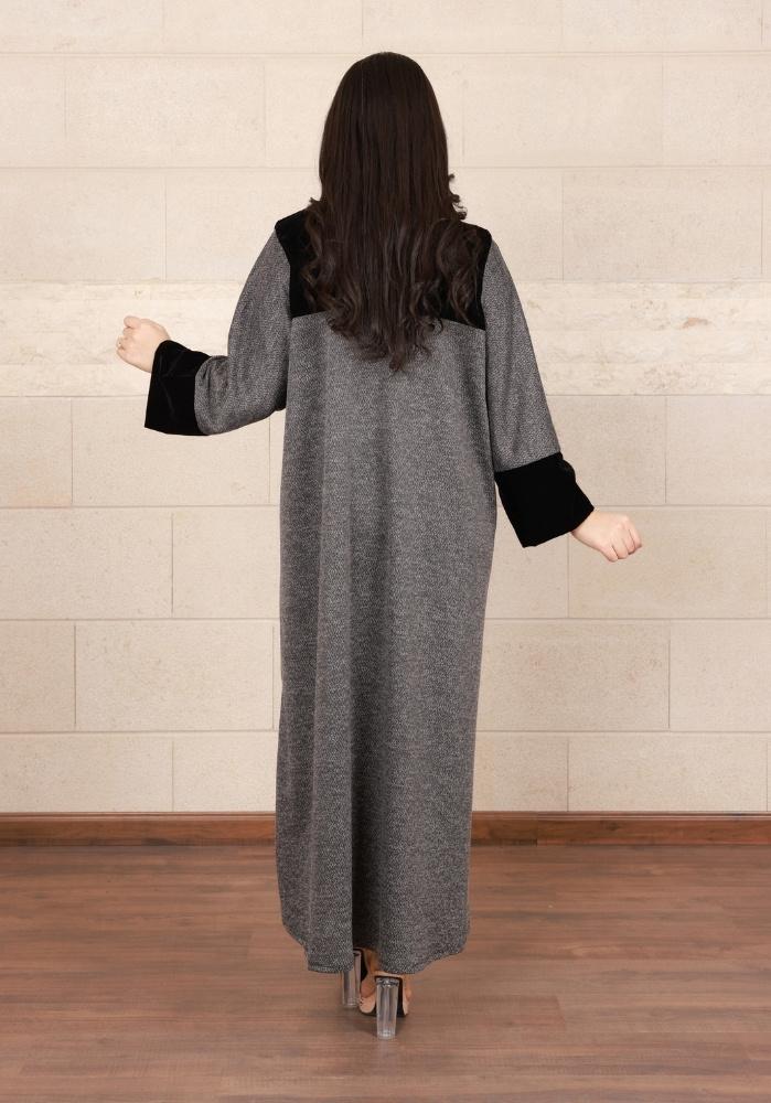 تصميم جلابية شتوية رمادي سادة للارتداء اليومي