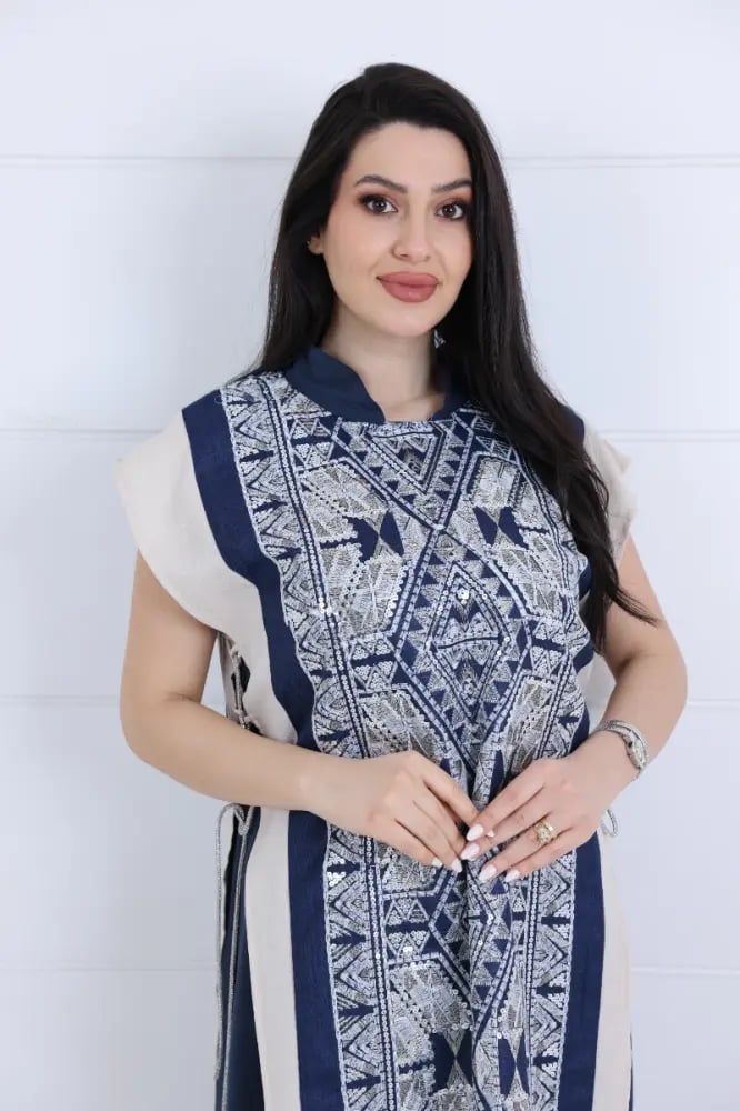 فستان لينن سادة مزين بخامة جكار ذهبي - كحلي