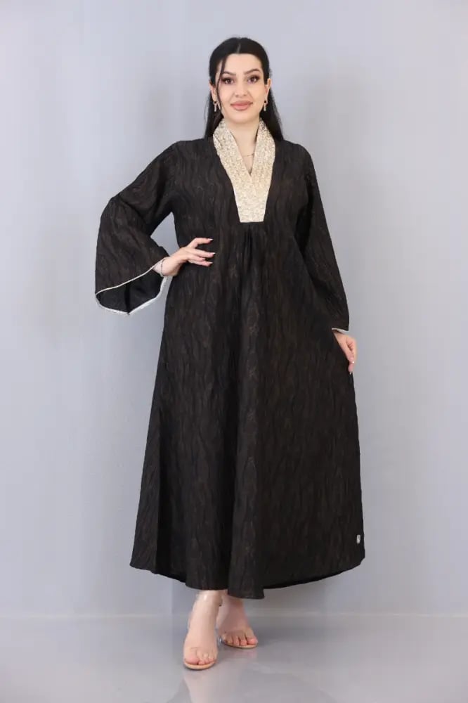 Snake skin dress with waist belt and V-neck decorated with luxurious gold embroidery