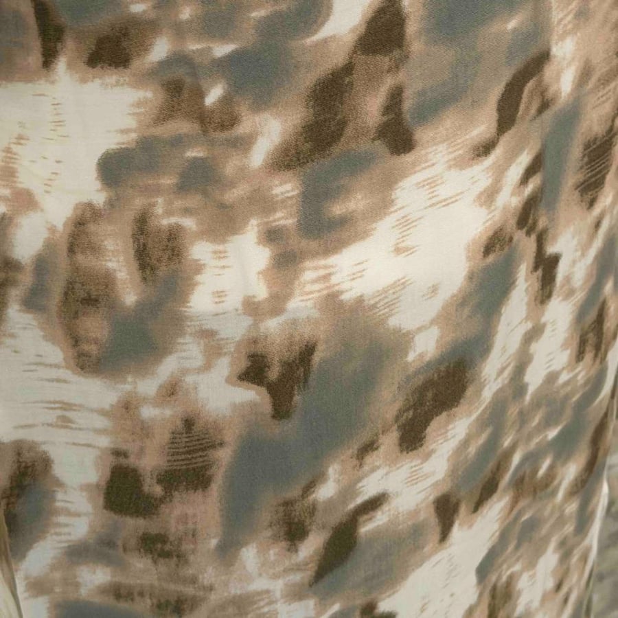 عباية/كيمونو عصري بقماش القطن الفيسكوز يمنحك إطلالة متجددة