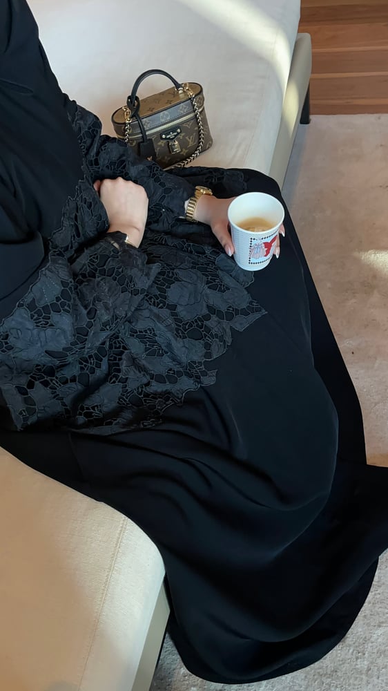 #012 MUNERA ABAYA