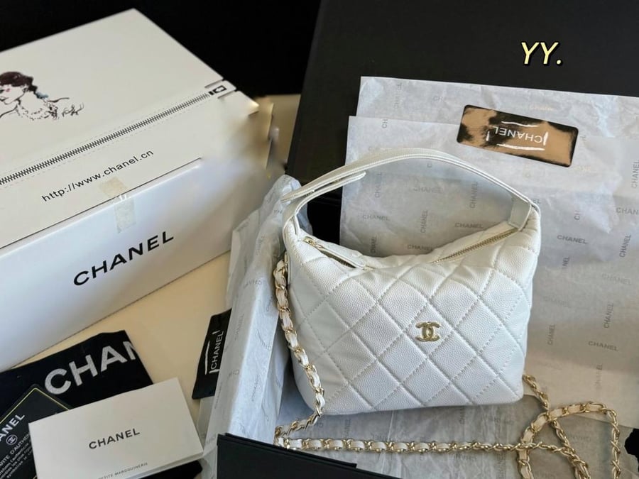 Chanel70