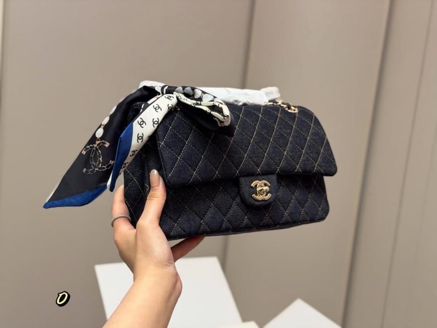 Chanel6819