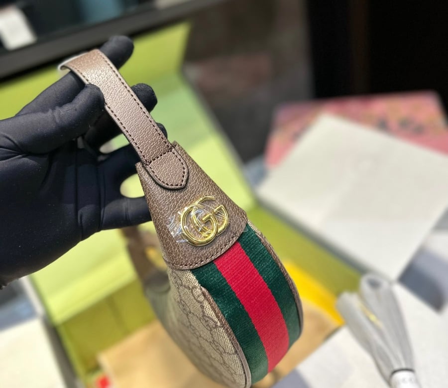 Gucci26