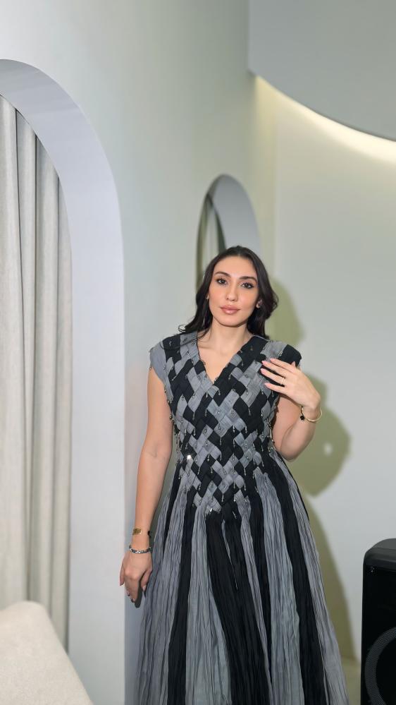 Dress black