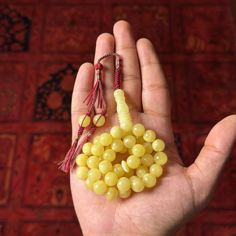 كهرمان طبيعي كركوشة حياكة يدوية