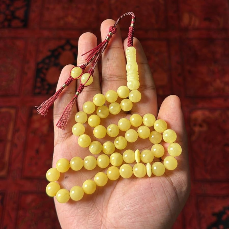 كهرمان طبيعي كركوشة حياكة يدوية