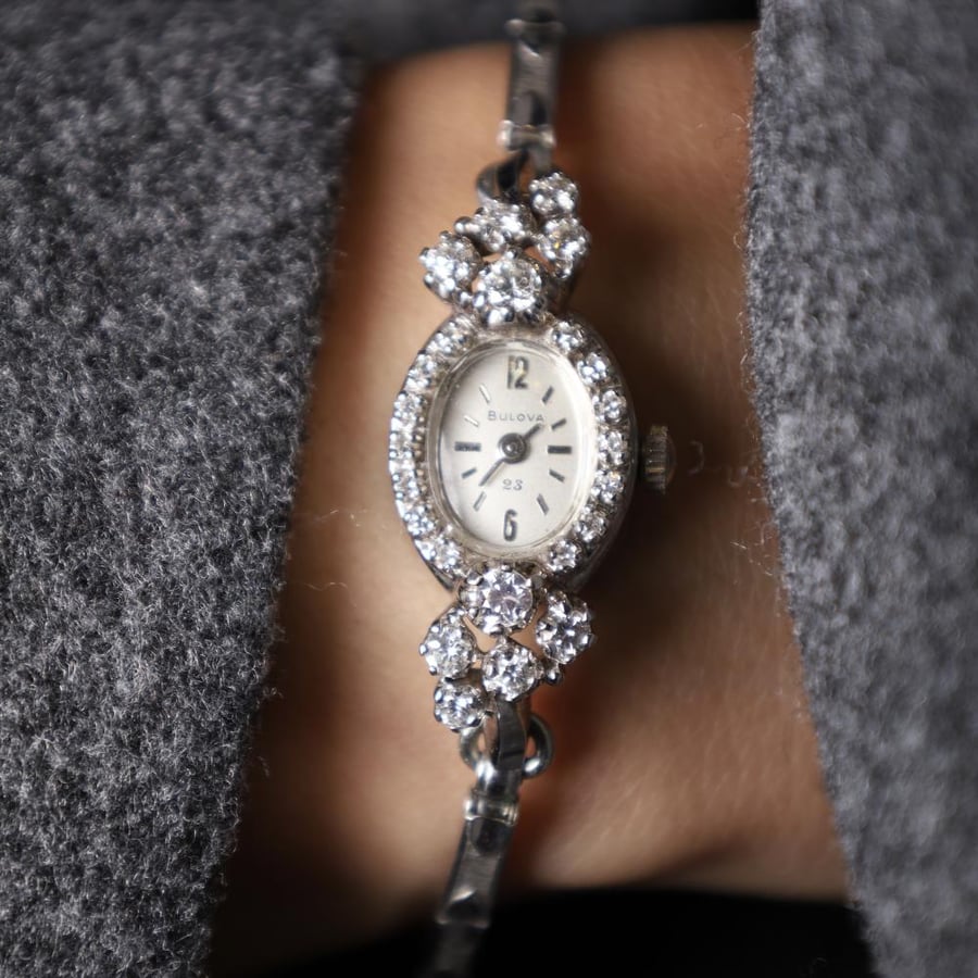 Bulova 1945