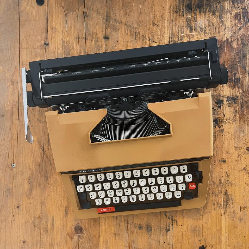 Arabic Typewriter