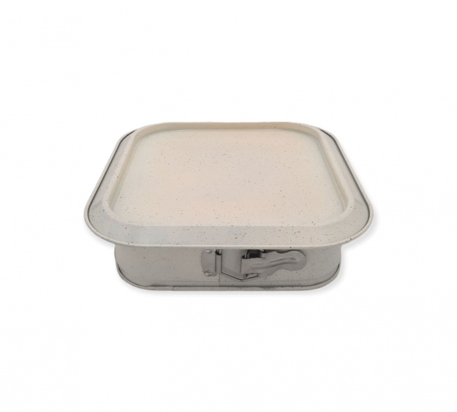 قالب كيك مربع بقفل 24سم دروبينا CREAM