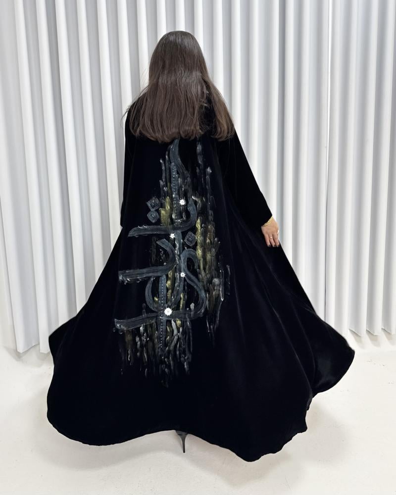Z349 / black velvet fabric and hand drawing on the back only