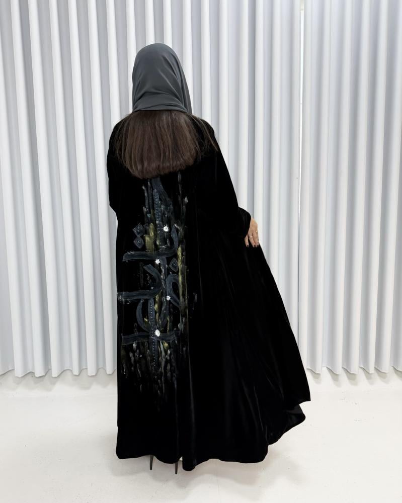 Z349 / black velvet fabric and hand drawing on the back only