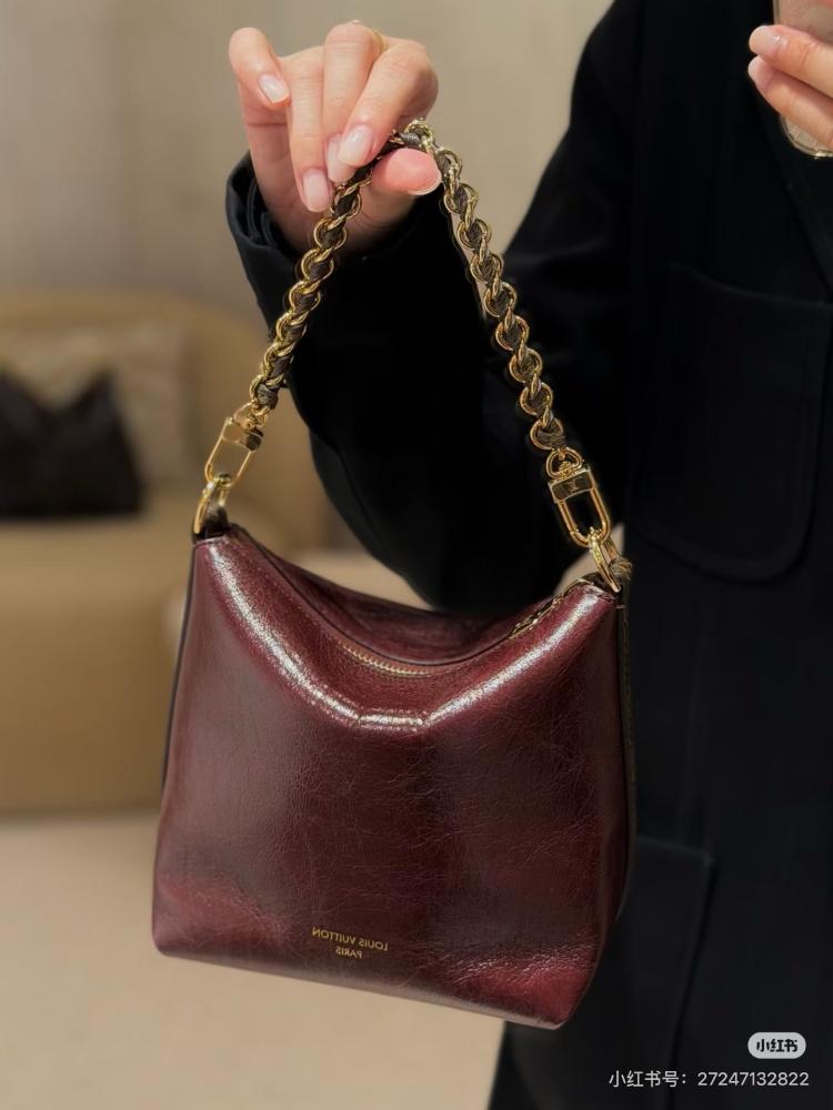 شنطة لويس فيتون مولتي باس ميني